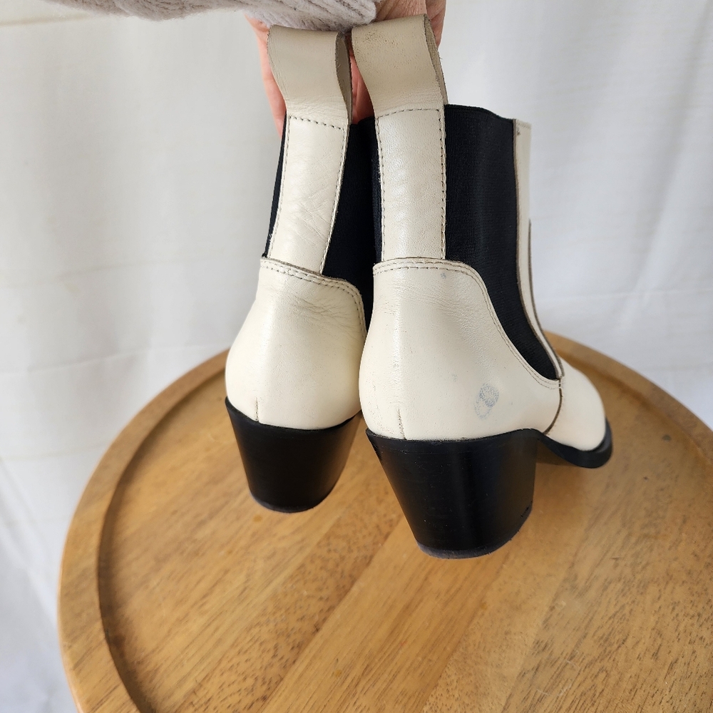 Everlane Western Cream Ankle Boots - Picture 7 of 13